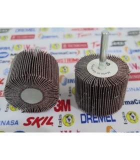 928-Rueda flap 2" X 1-1/2" C/V 1/4" G60